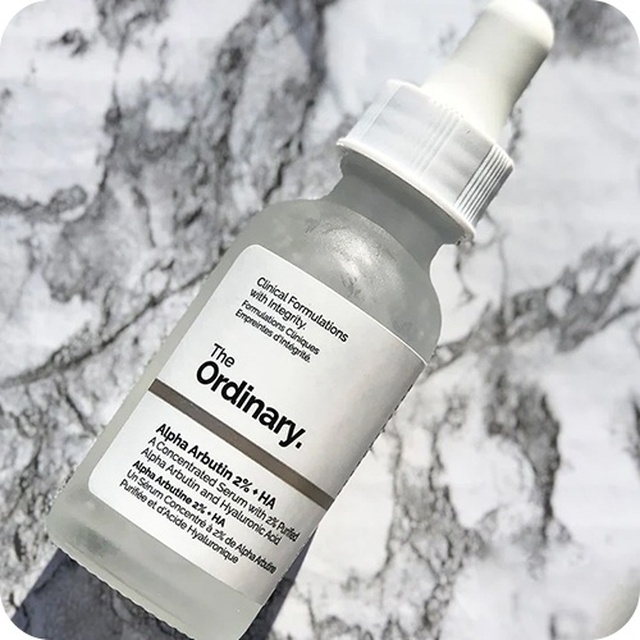 Alpha Arbutin 2% + Ha Serum