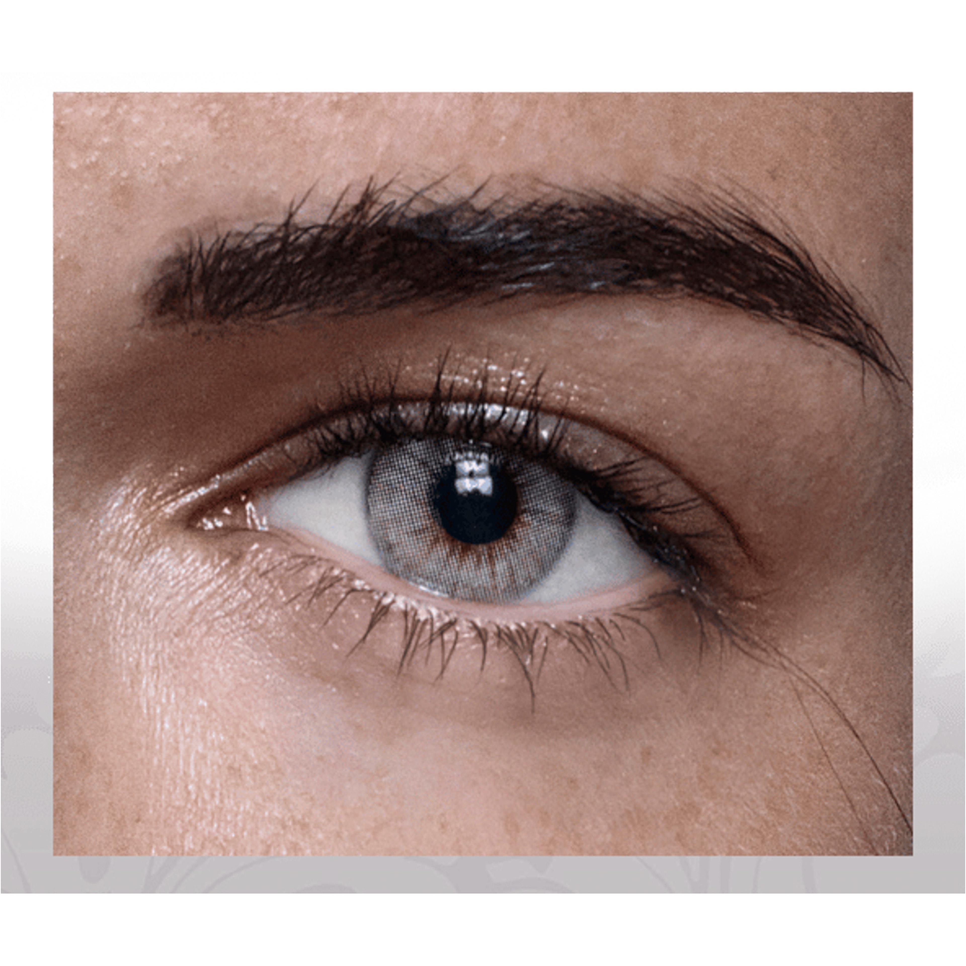 اناستازيا عدسات لاصقة شهرية