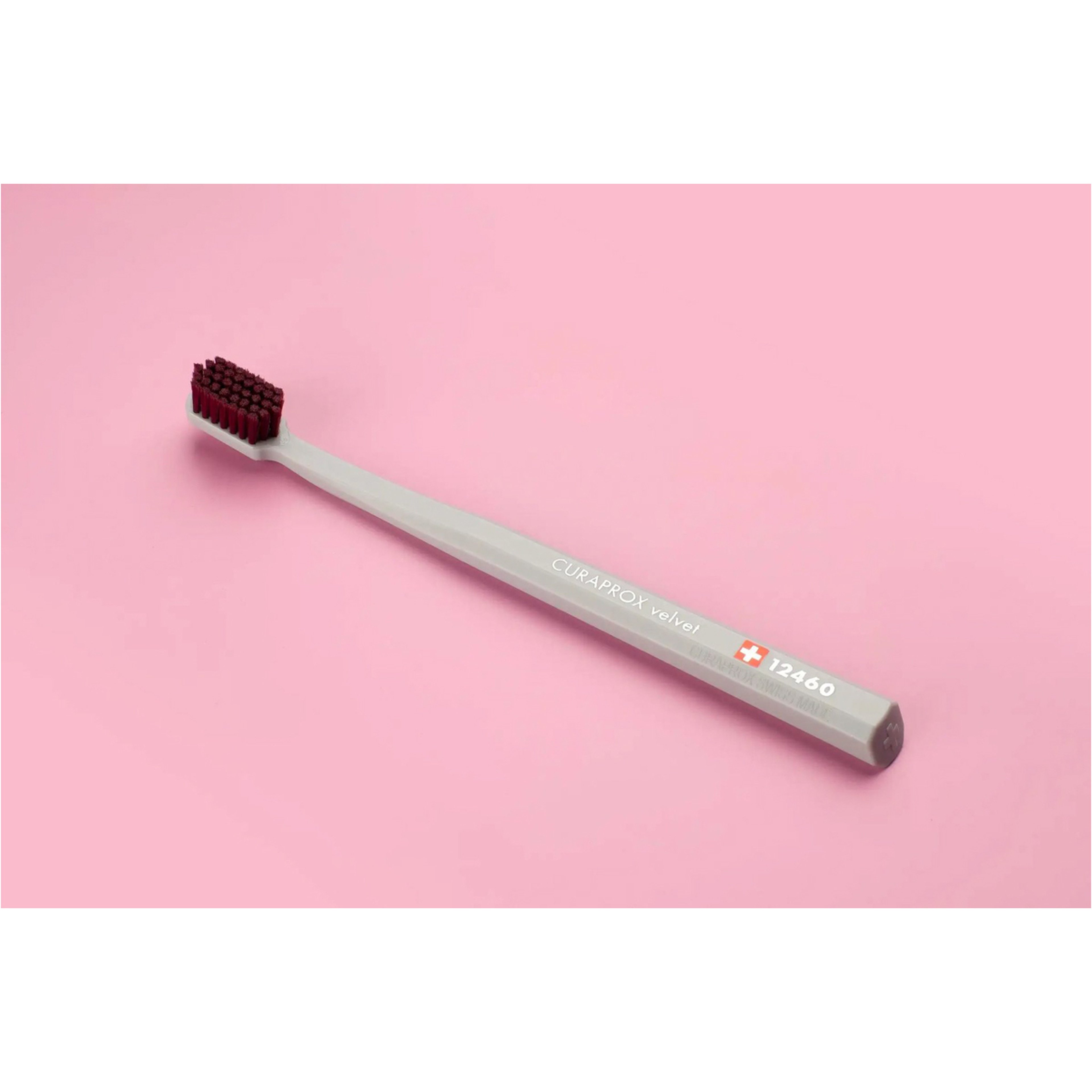 فرشاة كيورابروكس اسنان فائقة النعومه