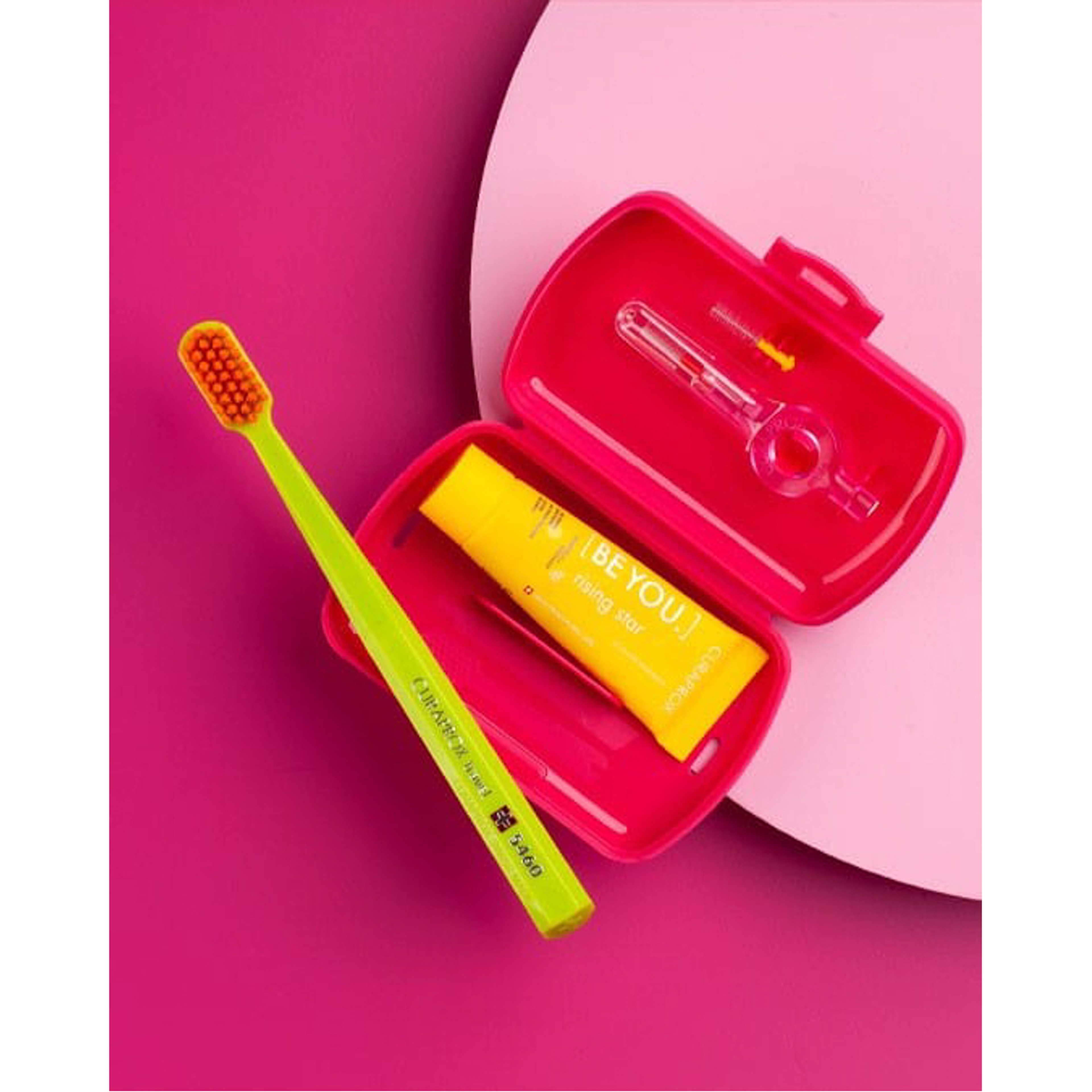 عبوة سفر كيورابروكس احمر