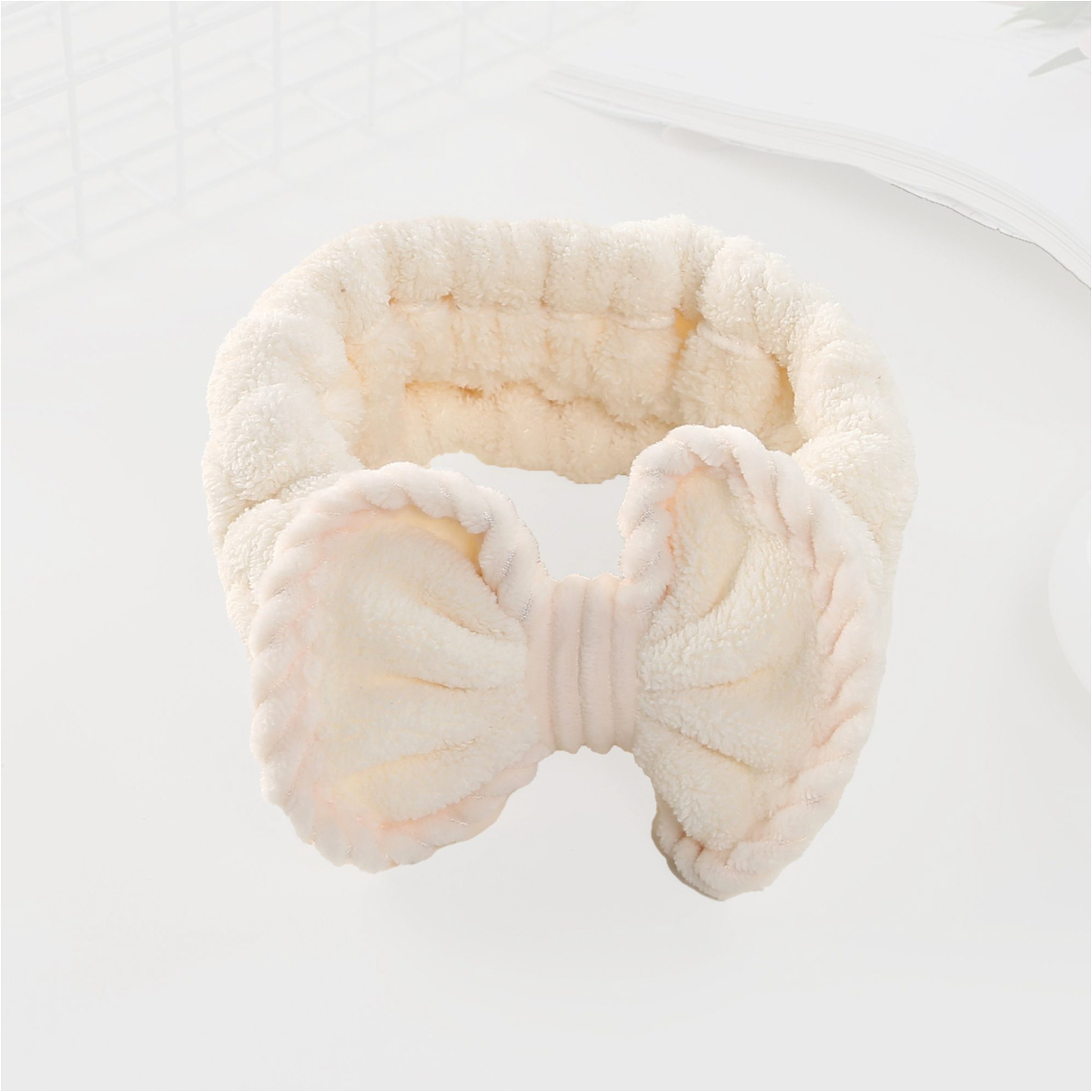 Reefi Modern Hair Tie Off White