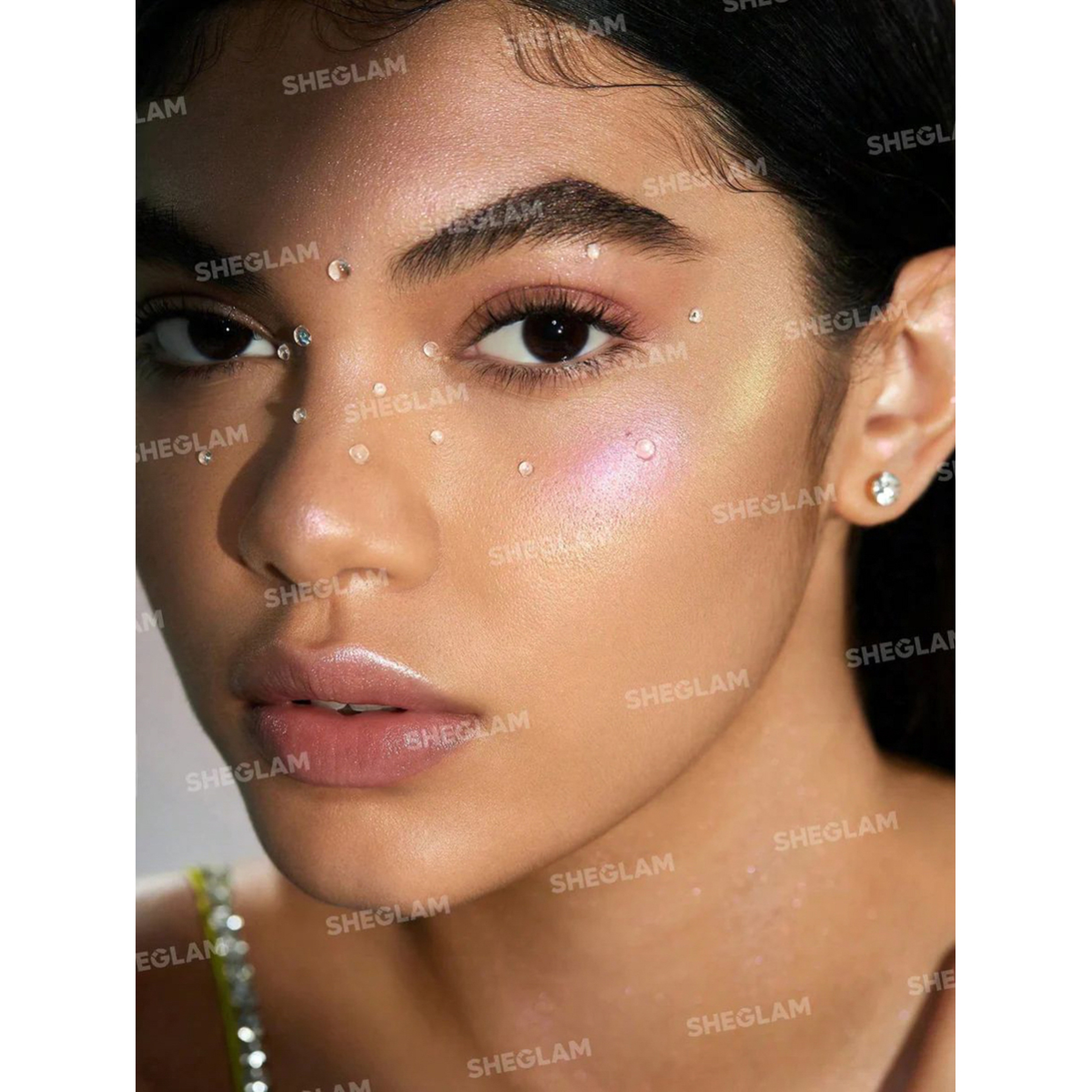 Sheglam Chroma-Glow Bloom Liquid Highlighter-Flying Comet
