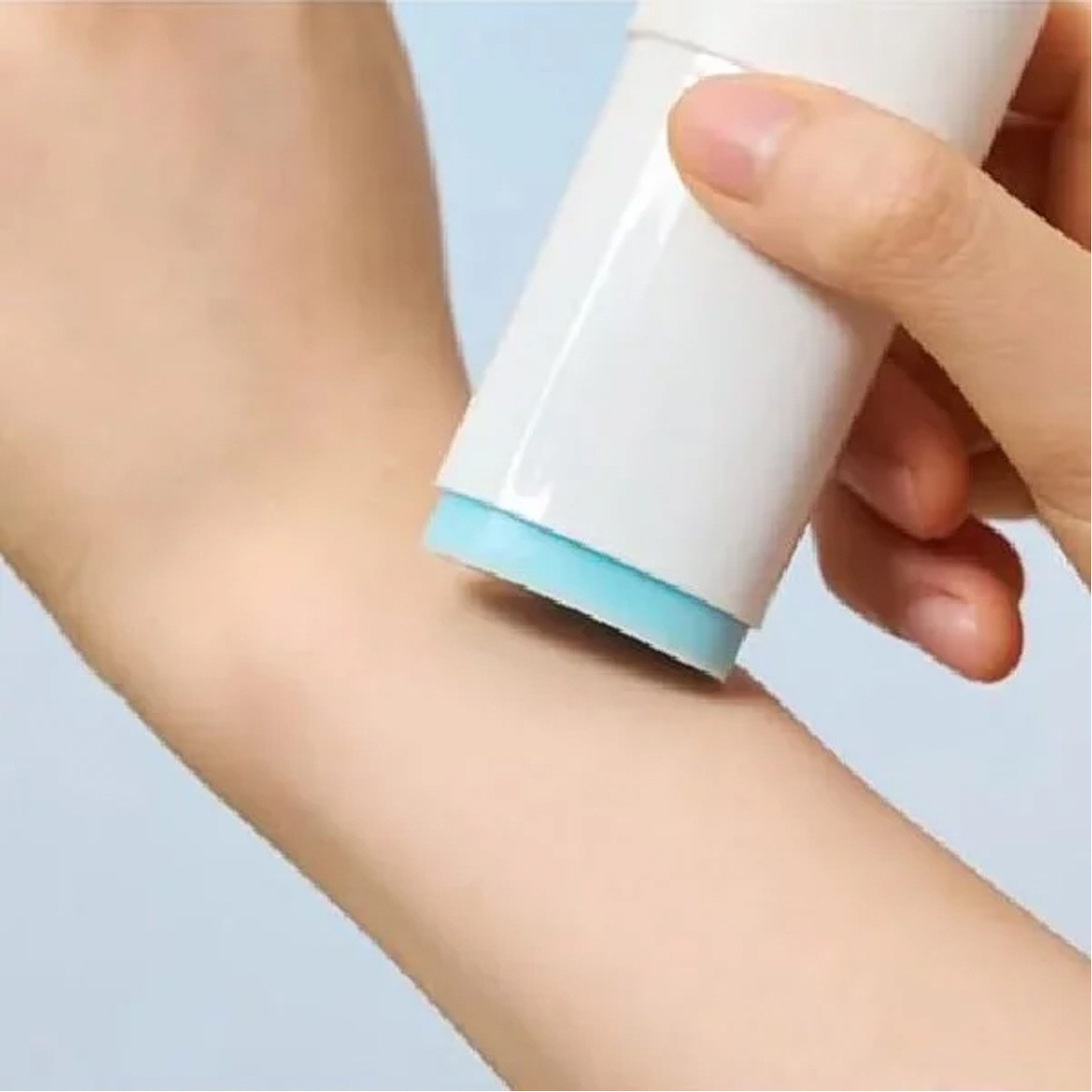 سكين 1004 سينتيلا هيالو-سيكا سيلكي-فيت صن ستيك 20 جم