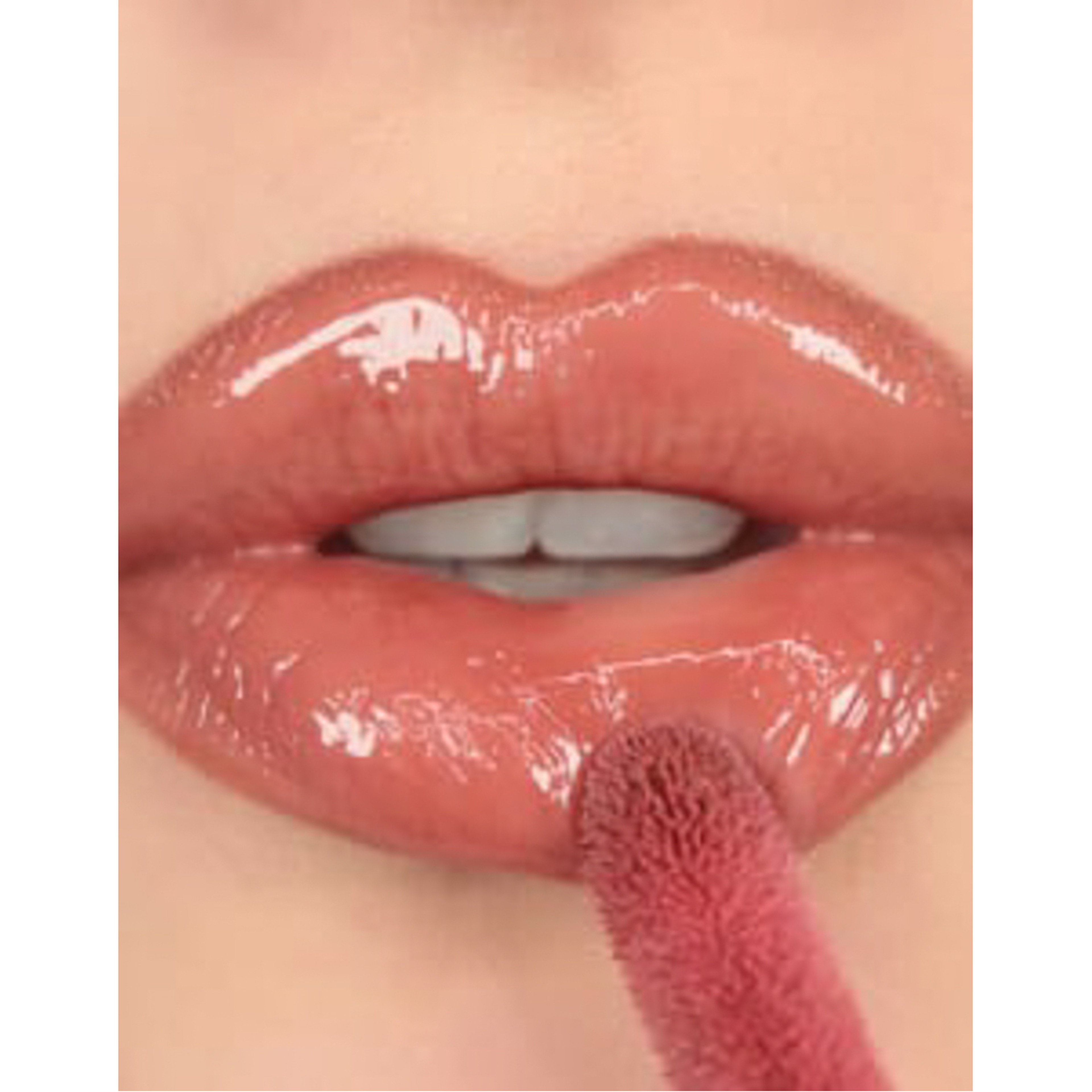 ميك أب ريفولوشن ملمع ومكبر شفاه