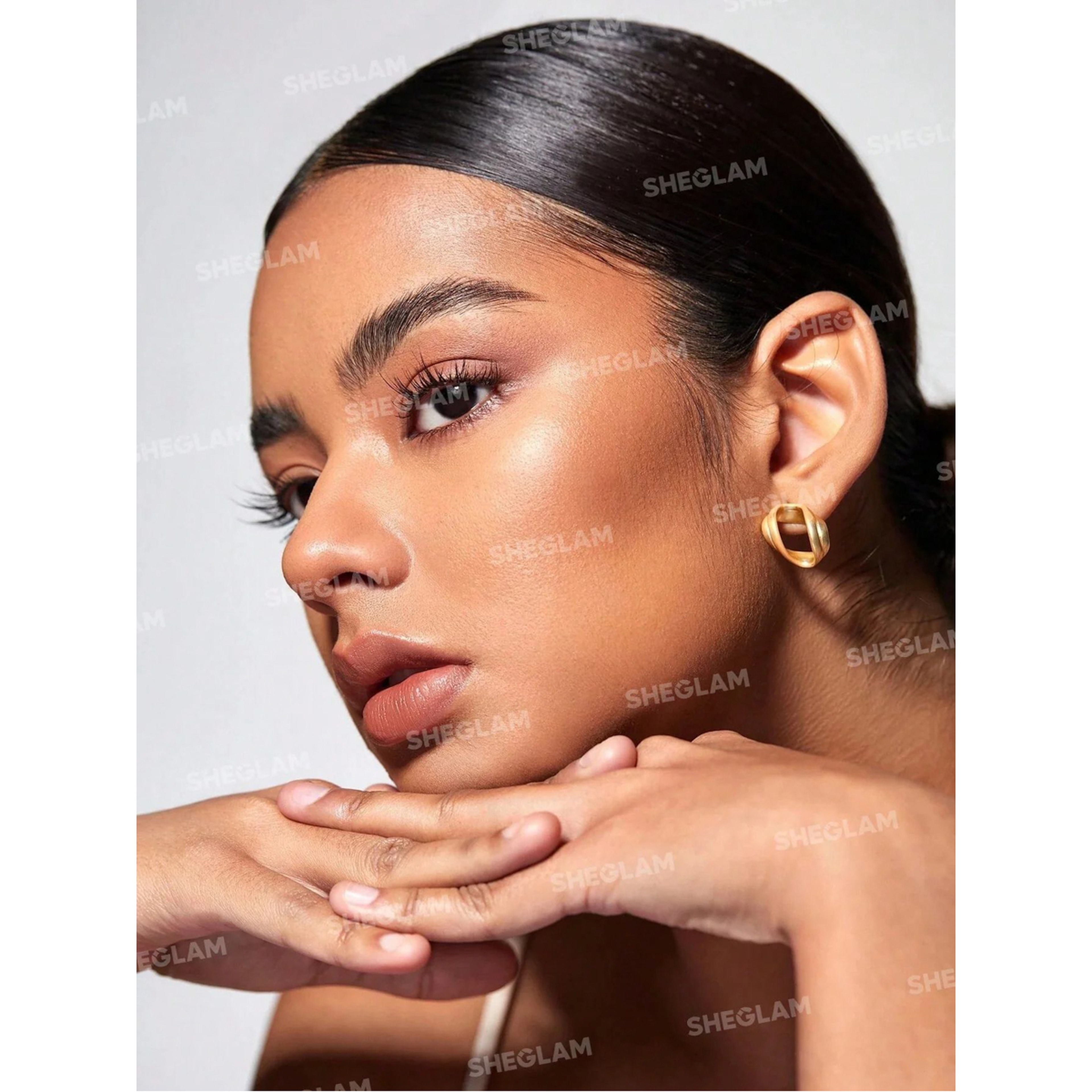 شجلام ستيك للتسمير وتحديد الوجه