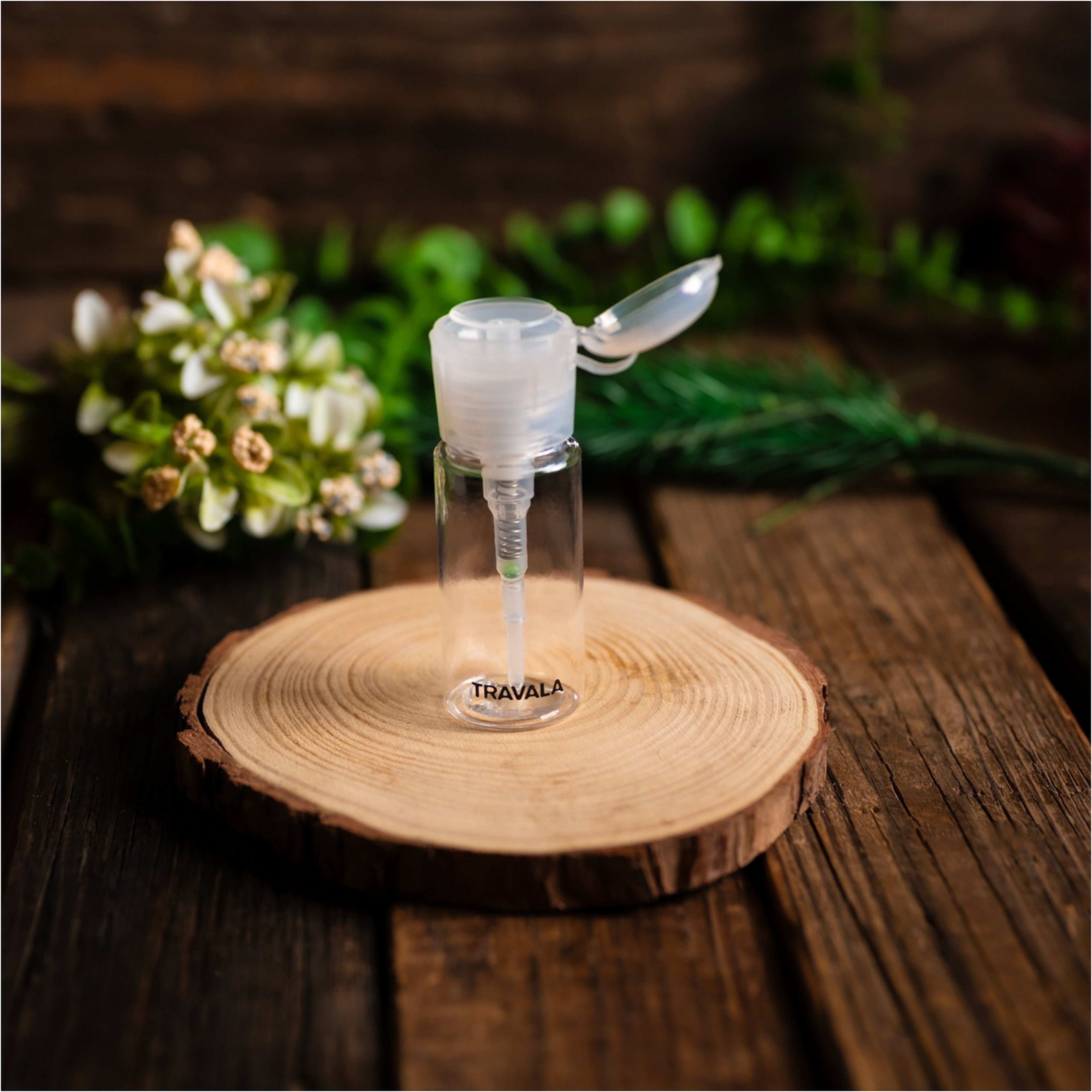 ترافالا عبوة إعادة ملء مزيل مكياج ضغاط