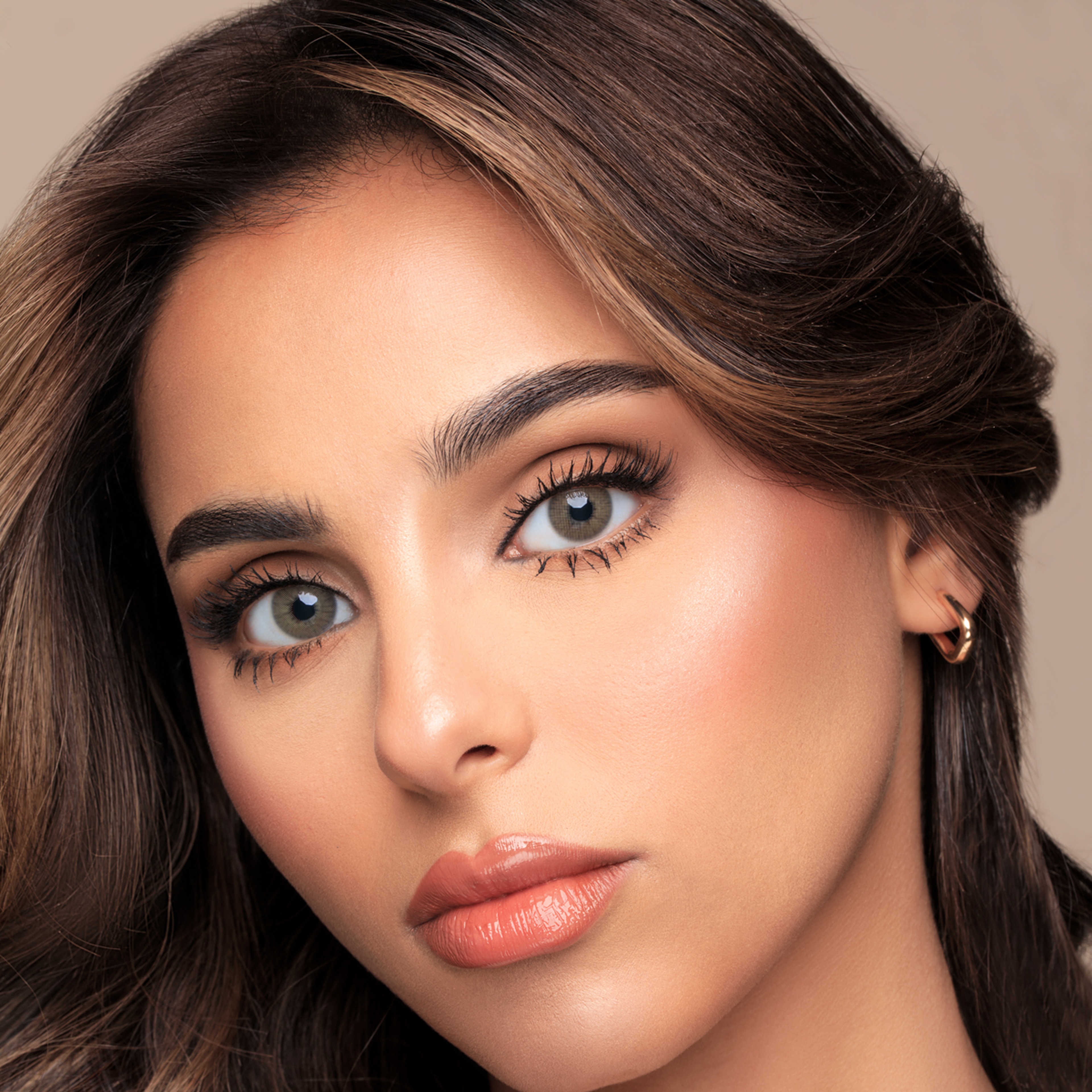 آفل عدسات لاصقة يومية تجميليه