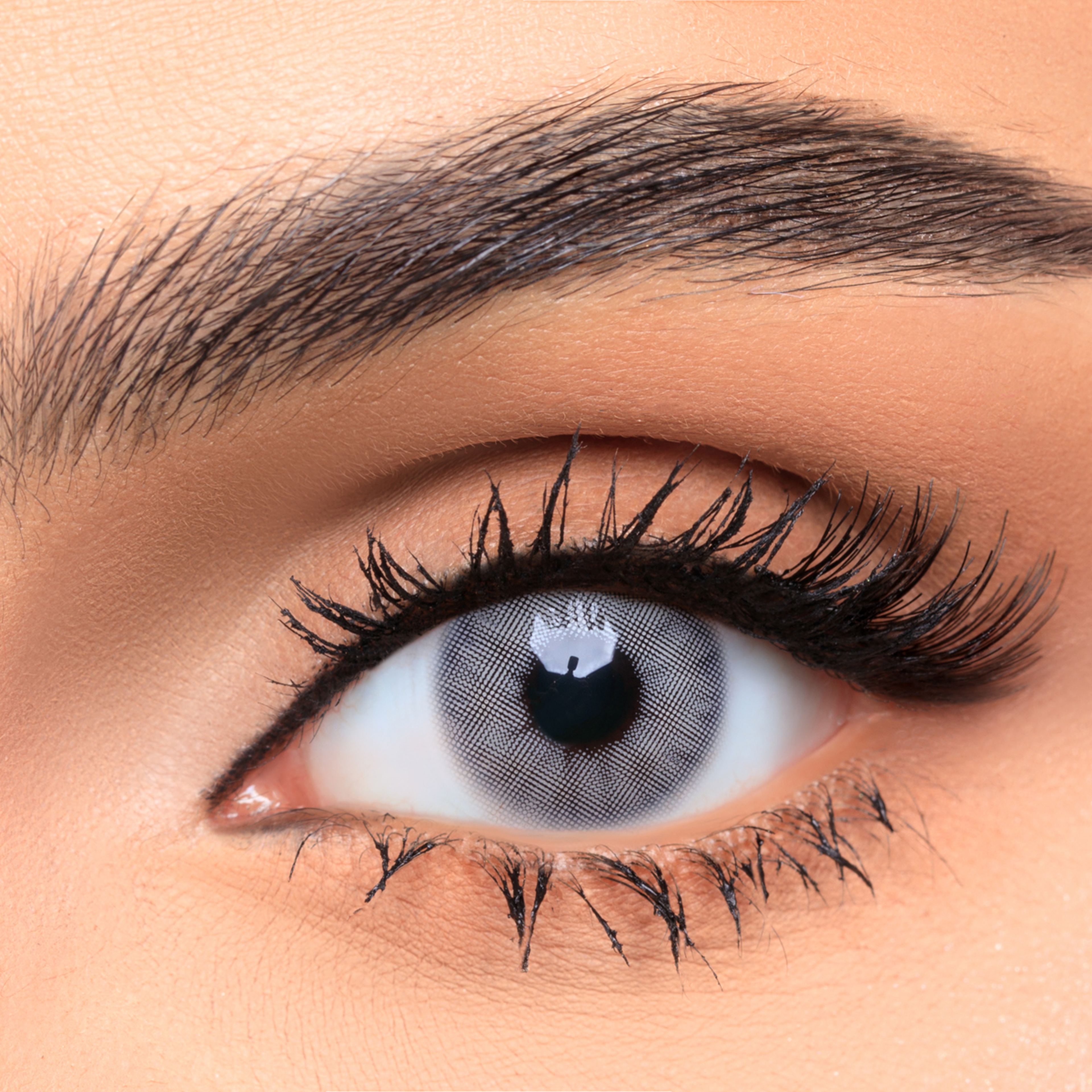 آفل عدسات لاصقة يومية تجميليه