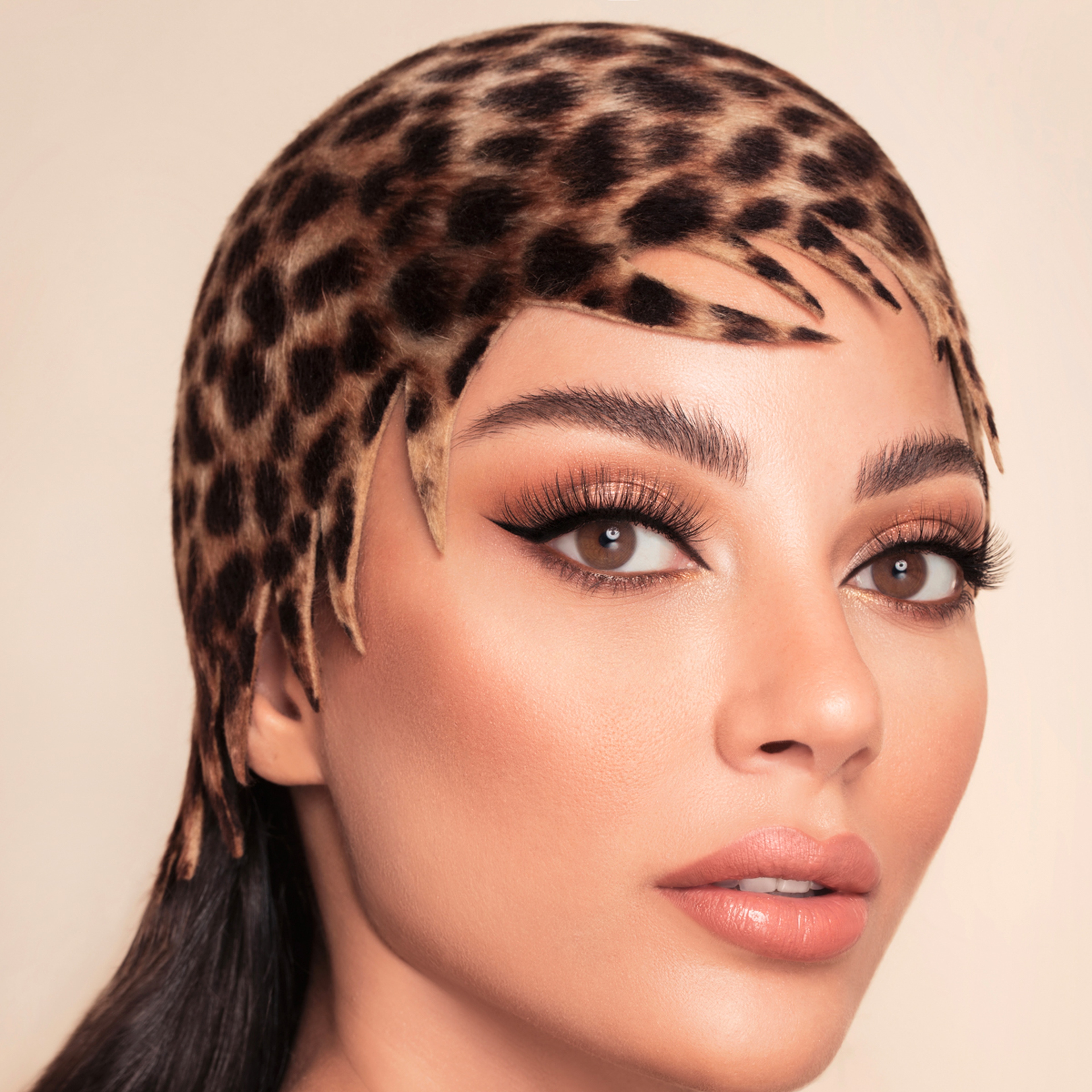 ليندا عدسات ملونة شهرية - زولتانيت