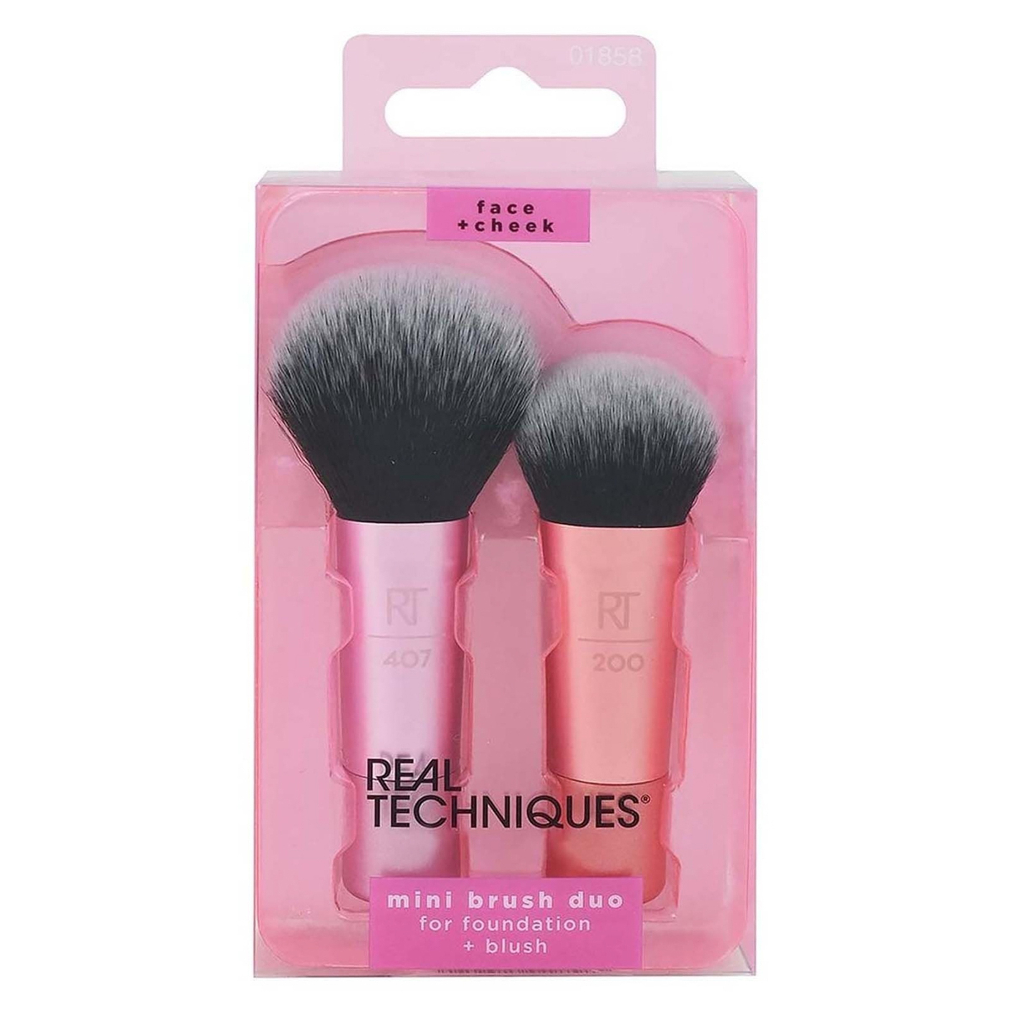 ريل تكنيك مجموعة الفرشتين الصغيرة