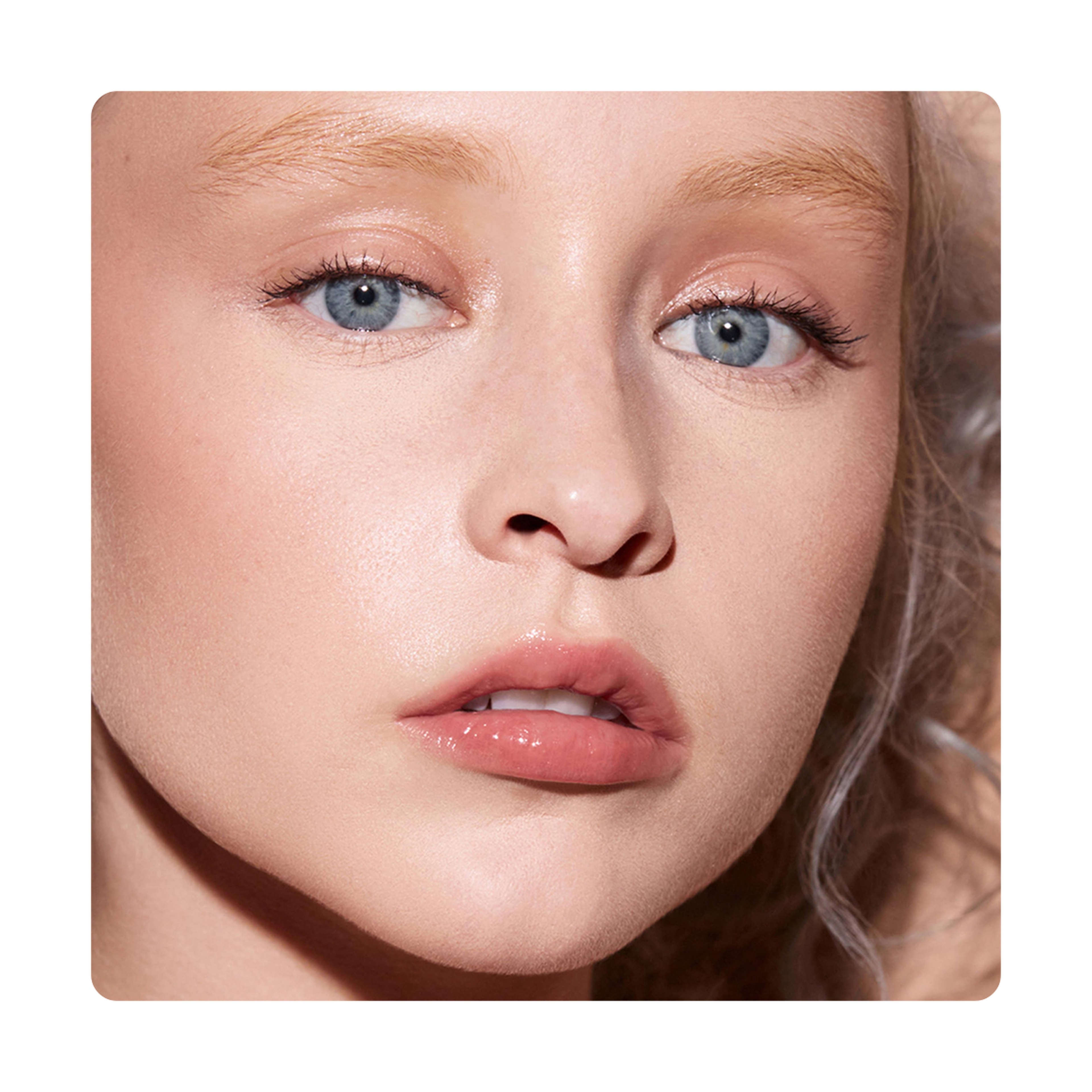 فينتي بيوتي أحمر شفاه جلوس بومب كريمي كولور دريب