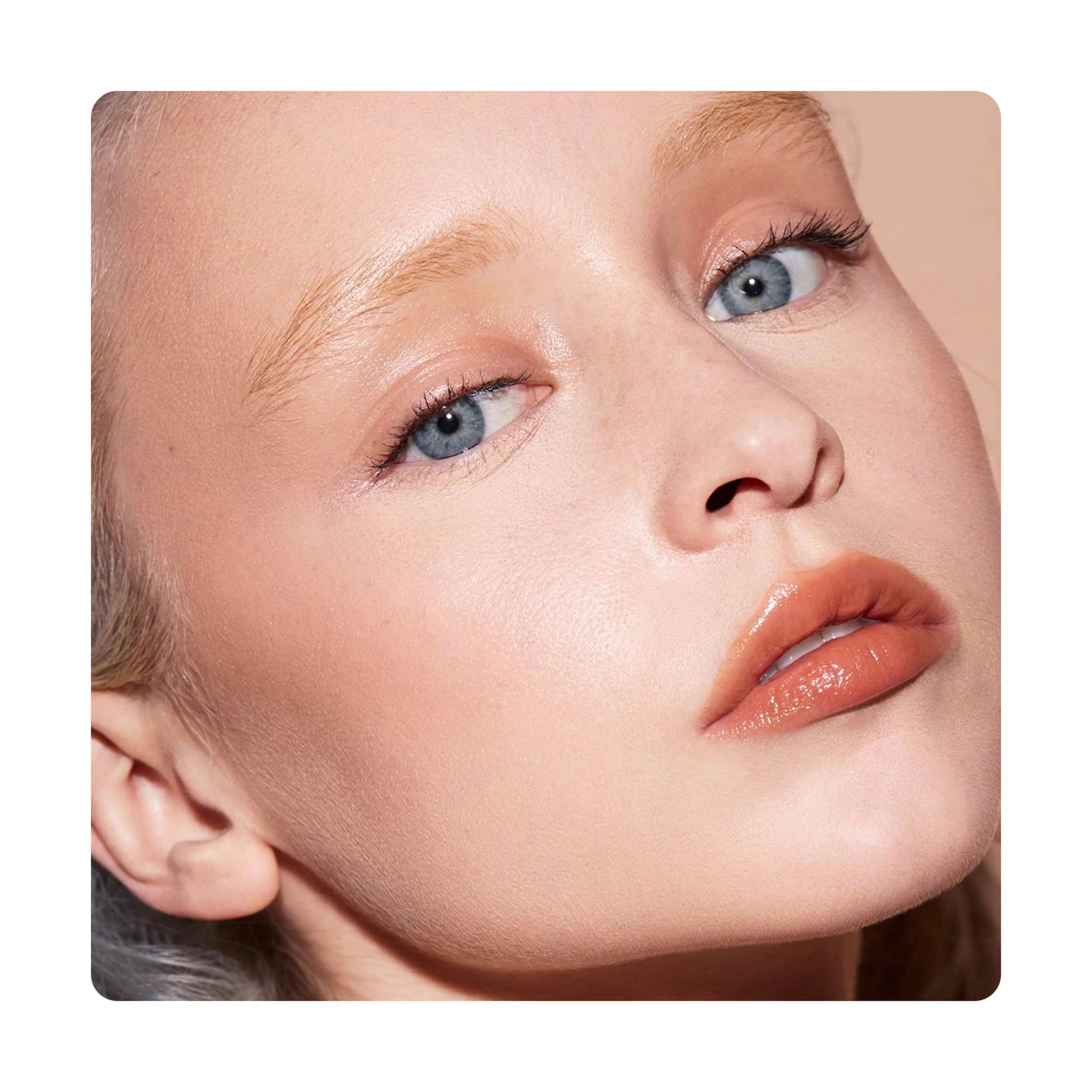 فينتي بيوتي أحمر شفاه جلوس بومب كريمي كولور دريب