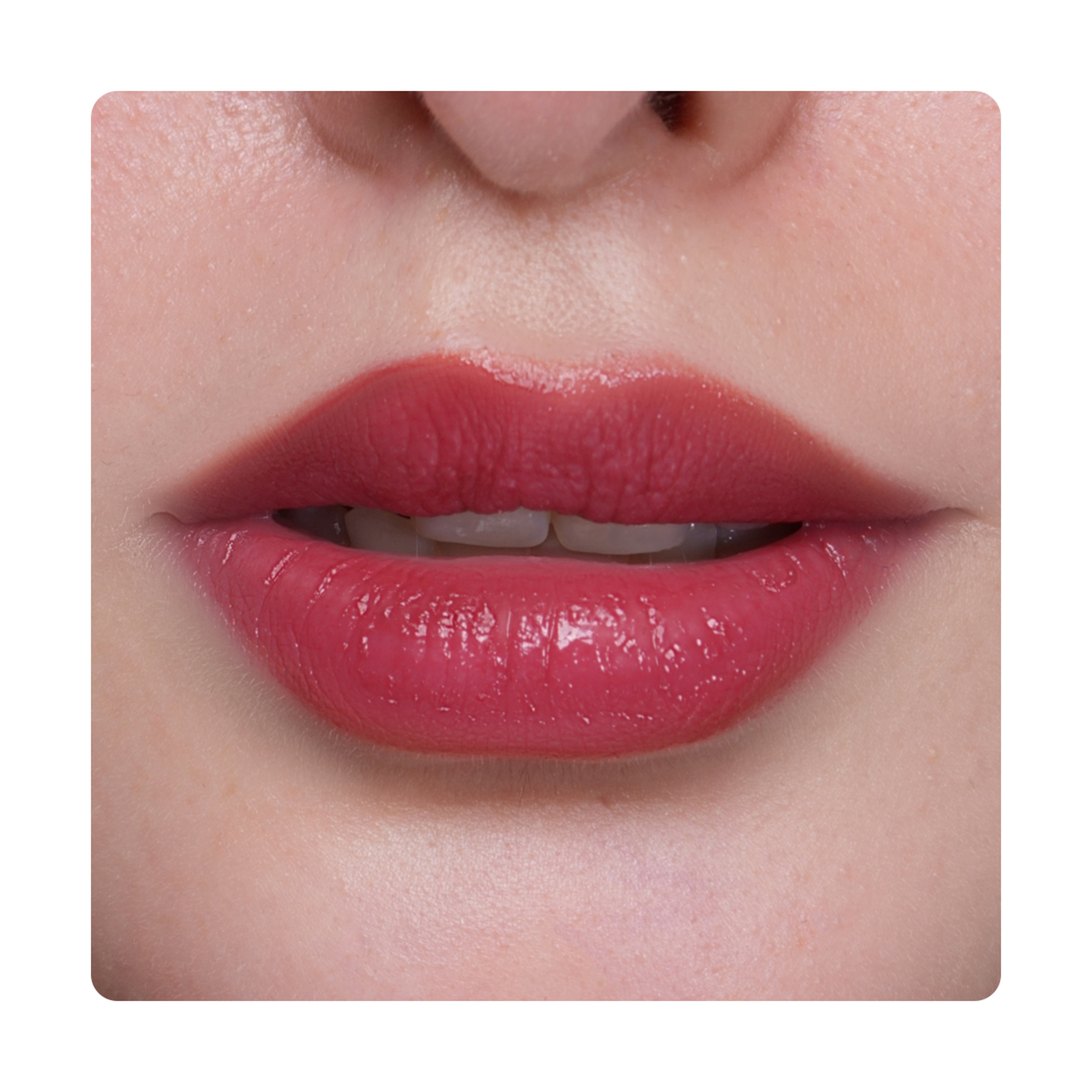 لوكا مرطب شفاه