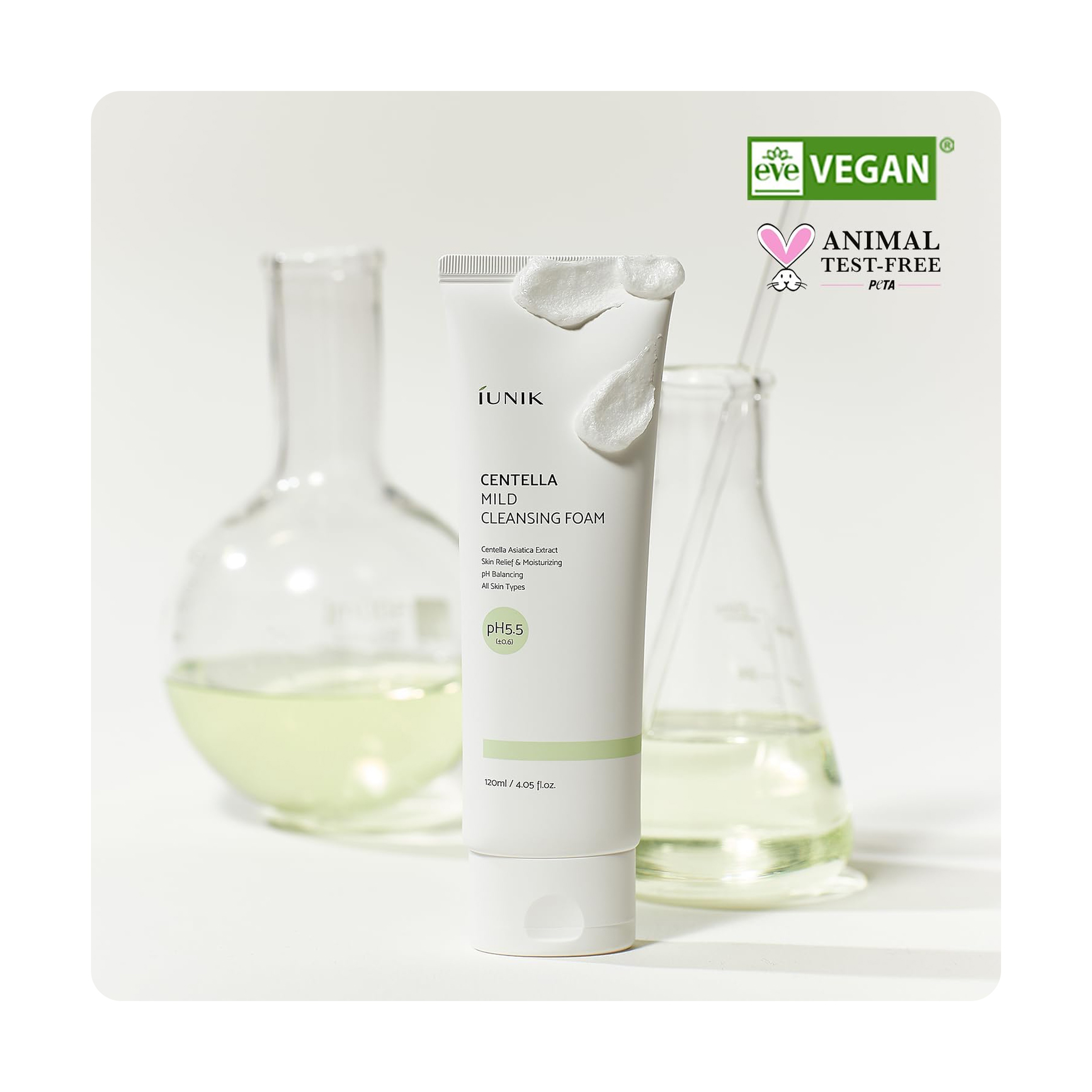 iUNIK Centella Cleansing Foam