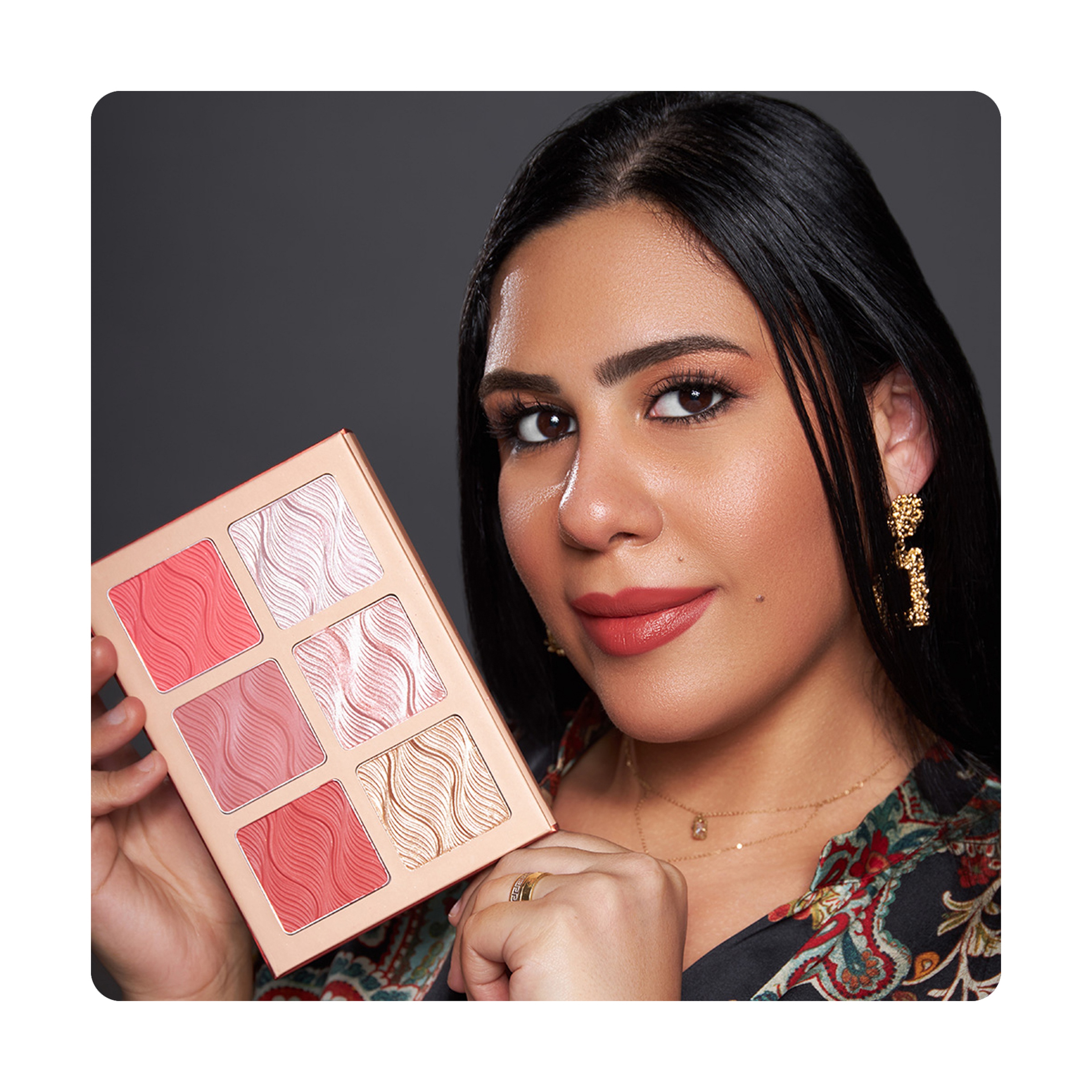 Forever 52 Glow & Blush Palette